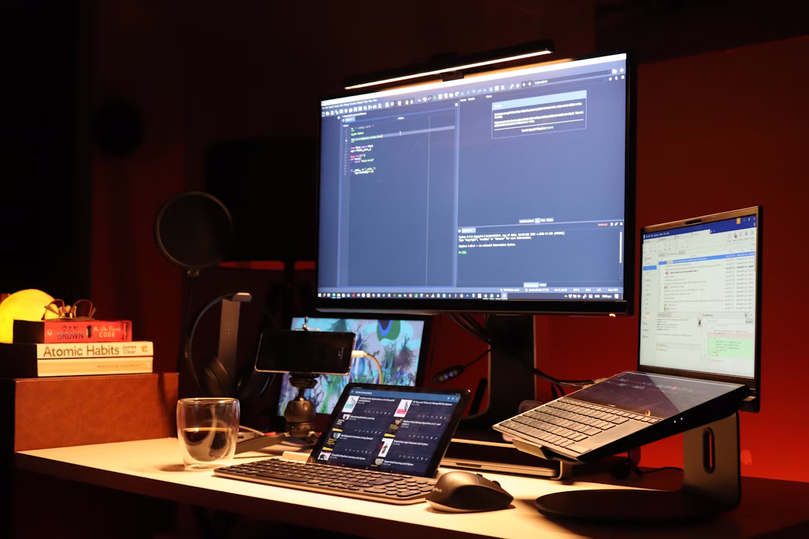 Cloud hosting illustration